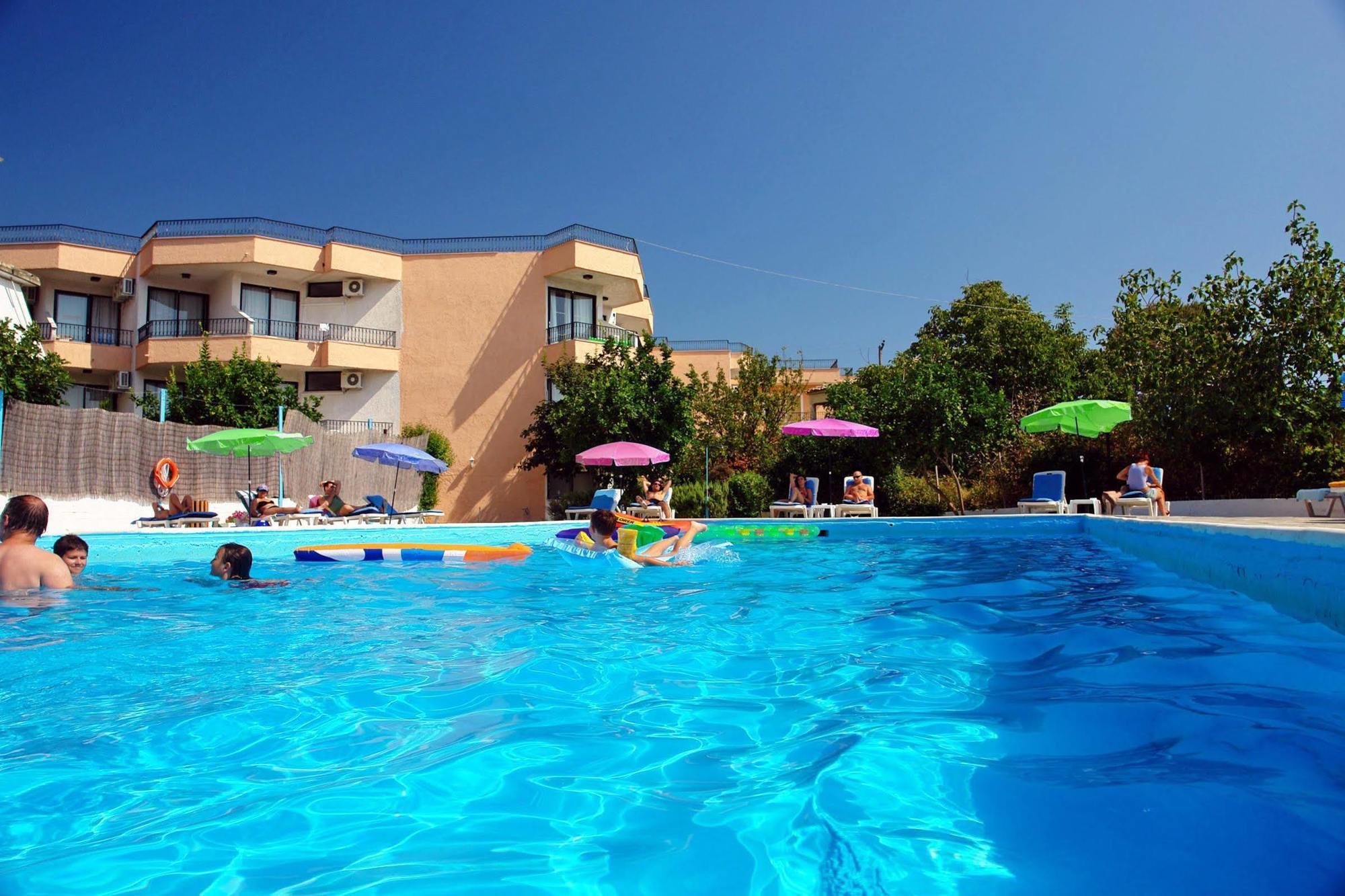 Hotel Alkionis Мораїтика Екстер'єр фото